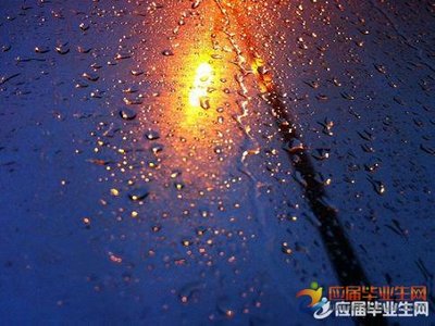 关于描写雨景的唯美句子