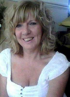 Teaching assistant Elaine McKay, 57, had sex Teaching assistant Elaine McKay, 57, had sex