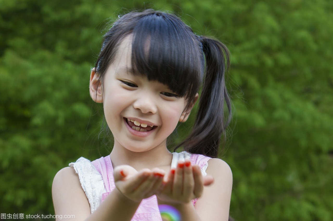 woman,girl,heal,girl only,outdoor,smile,愉快,可爱 woman,girl,heal,girl only,outdoor,smile,愉快,可爱