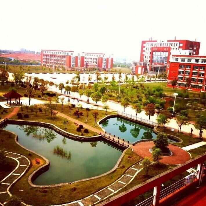 江西技师学院到南昌师范高等专科院校怎么走