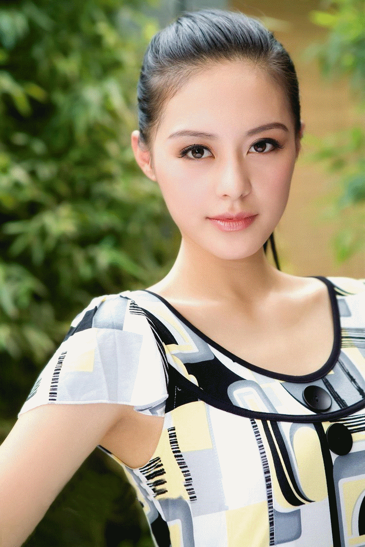 美女gif合集:此妹子能解锁一切的姿势   叶子猪八卦